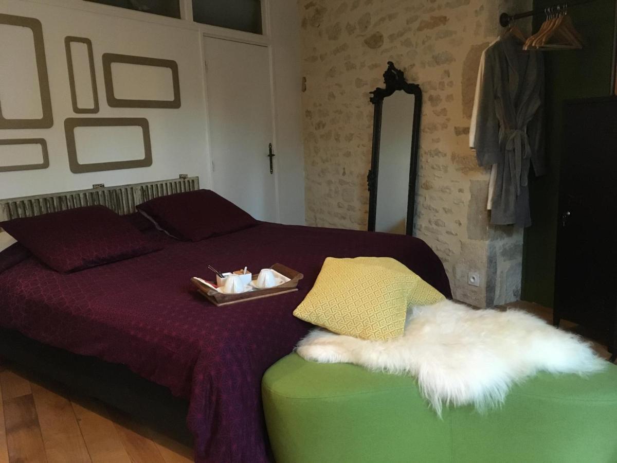 Au Cheval Bleu Bed & Breakfast Fontenay-près-Vézelay Eksteriør bilde