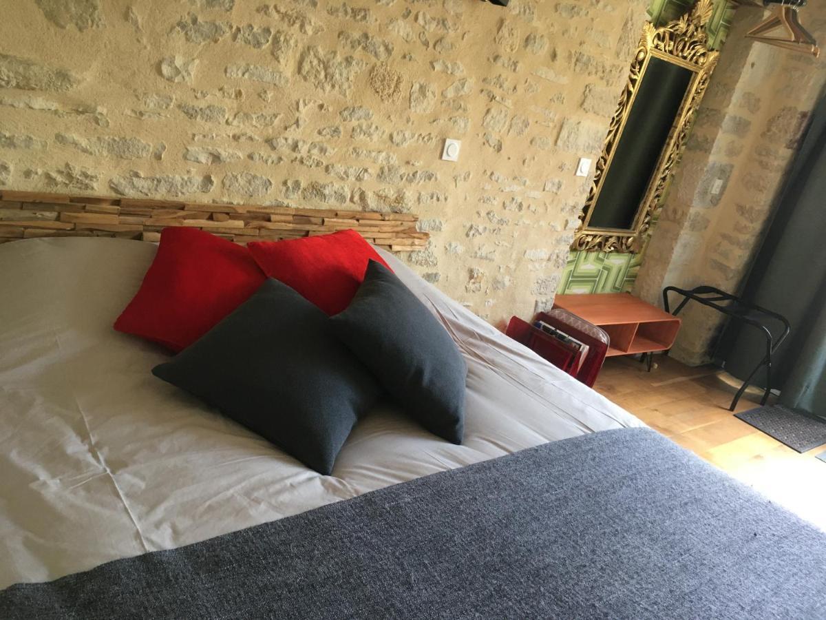 Au Cheval Bleu Bed & Breakfast Fontenay-près-Vézelay Eksteriør bilde